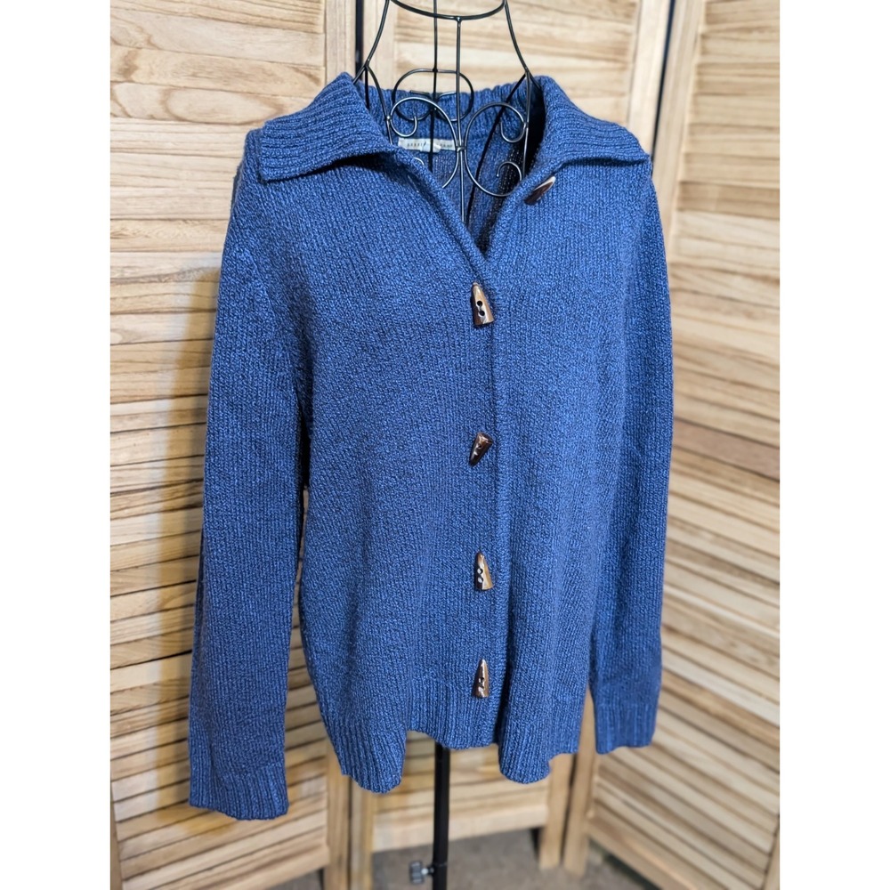Debbie Morgan Cardigan Size Large Faux Horn Buttons Light Blue